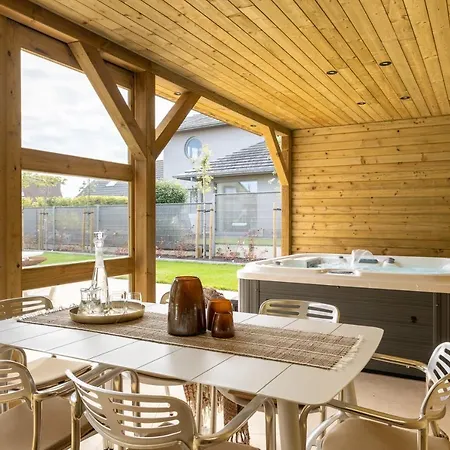 Nest 25 - Beautiful Villa With Garden And Jacuzzi Near The Beach *