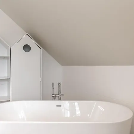 펜션 Nest 25 - Beautiful Villa With Garden And Jacuzzi Near The Beach 미들케르케